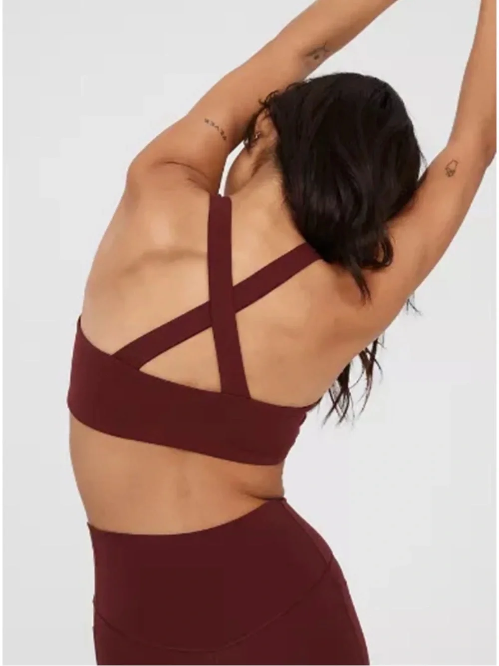 Offline by Aerie Real Me Xtra Square Neck Workout Active Running Yoga Sports Bra - Picture 2 of 5
